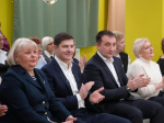 На фото: главы Люберец и Дзержинского Владимир Волков и Андроник Пак на церемонии открытия дошкольного отделения (источник: МедиаБанк Подмосковья/Мария Юдина)
